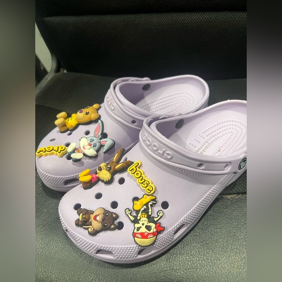 Crocs Classic Clog
Justin Bieber with drew house 2 Lavender - Picture 3 of 6